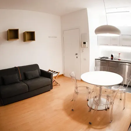 Bubi House Porta Venezia Apartment